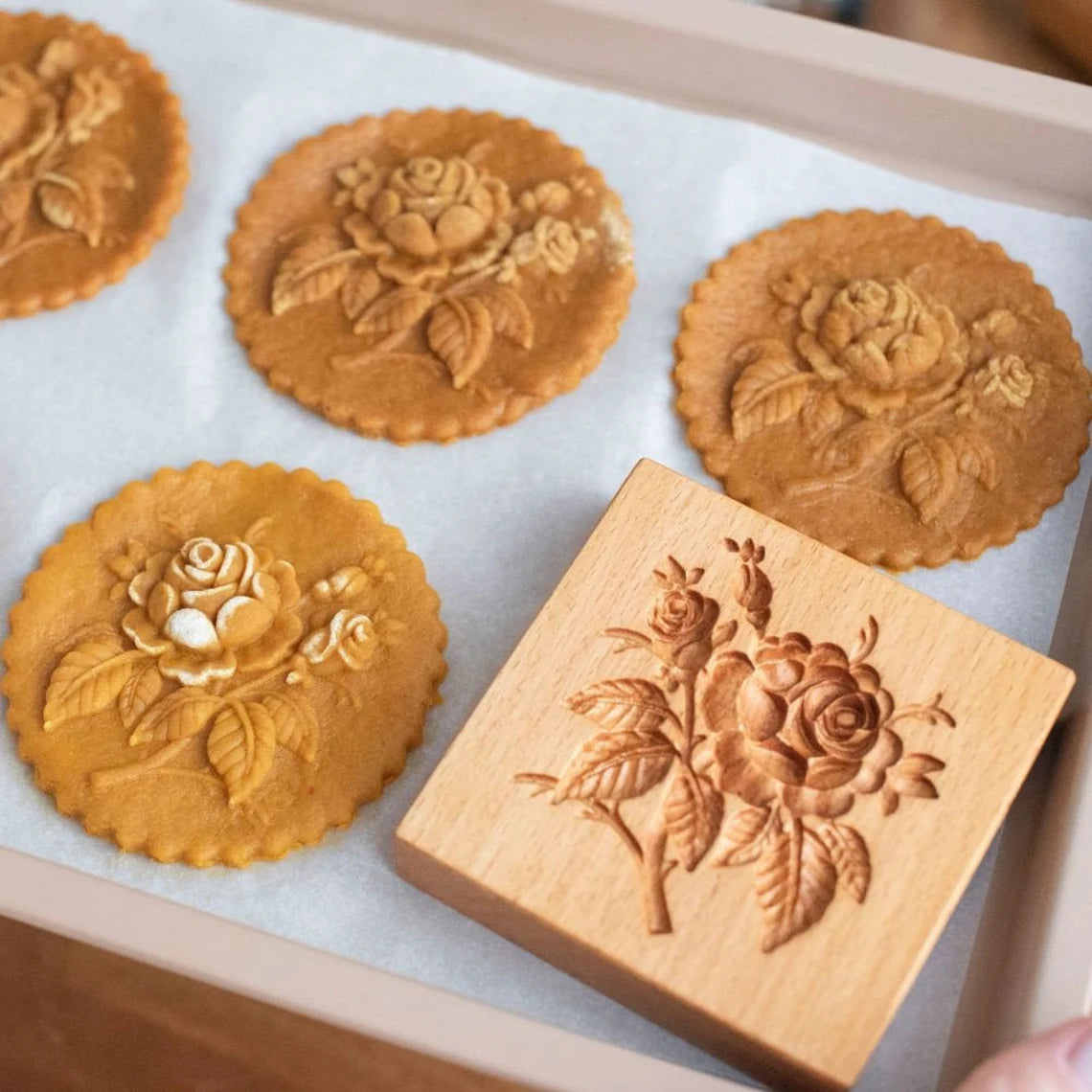 Формичка "Роза"